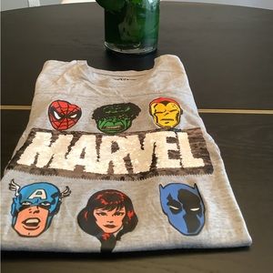 Boys Marvel T shirt size XL -14